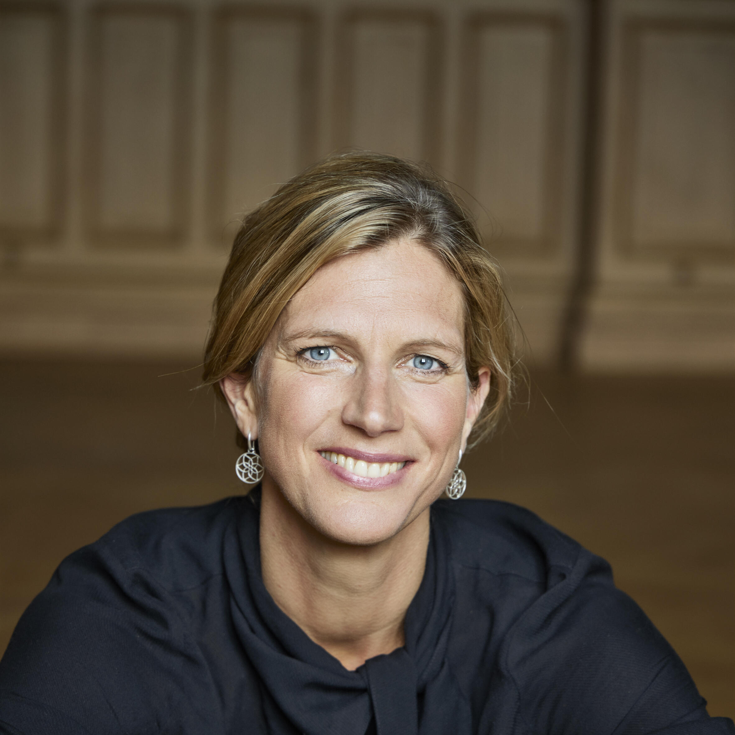 Portraitfoto von Maja Goepel.